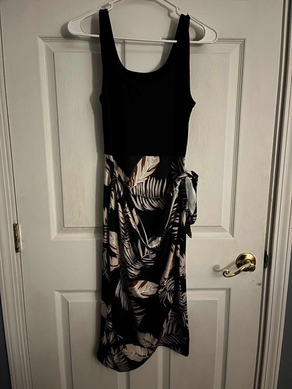 Sleeveless Black Maxi Dress with Neutral Leaf Print & Floral romper